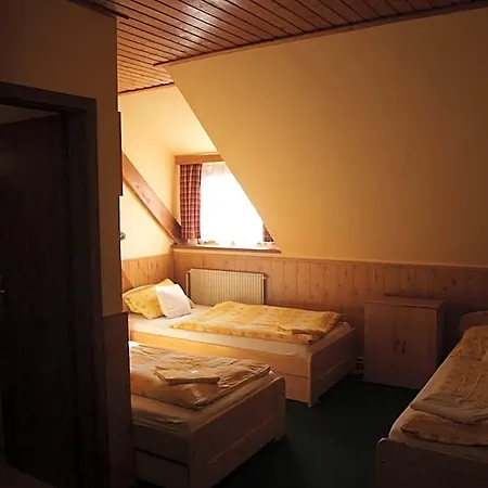 Kormoran Hotel *