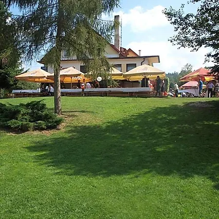 Kormoran Hotel *