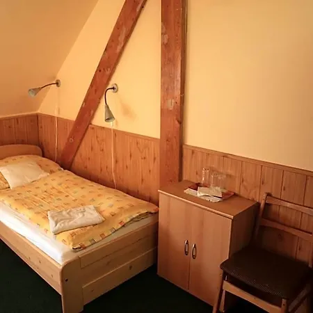 Hotel Kormoran Senohraby